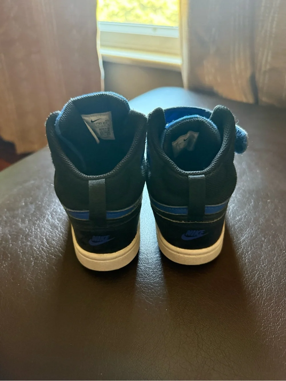 Nike Little Kids 1Y Burough Mid 2 Sneakers in Blue and Black